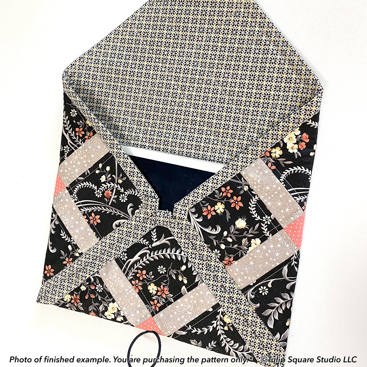 502 ENVELOPE STYLE TABLET TOTE DIGITAL PATTERN PDF