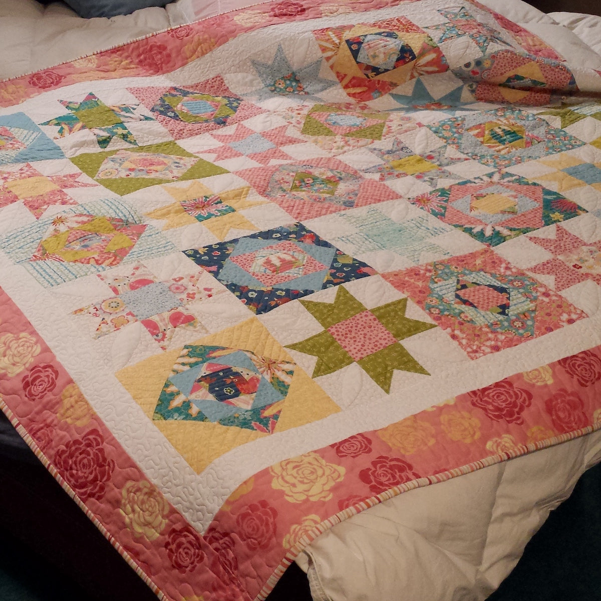 515 TROPICAL TWO BLOCK LAP QUILT DIGITAL PATTERN PDF