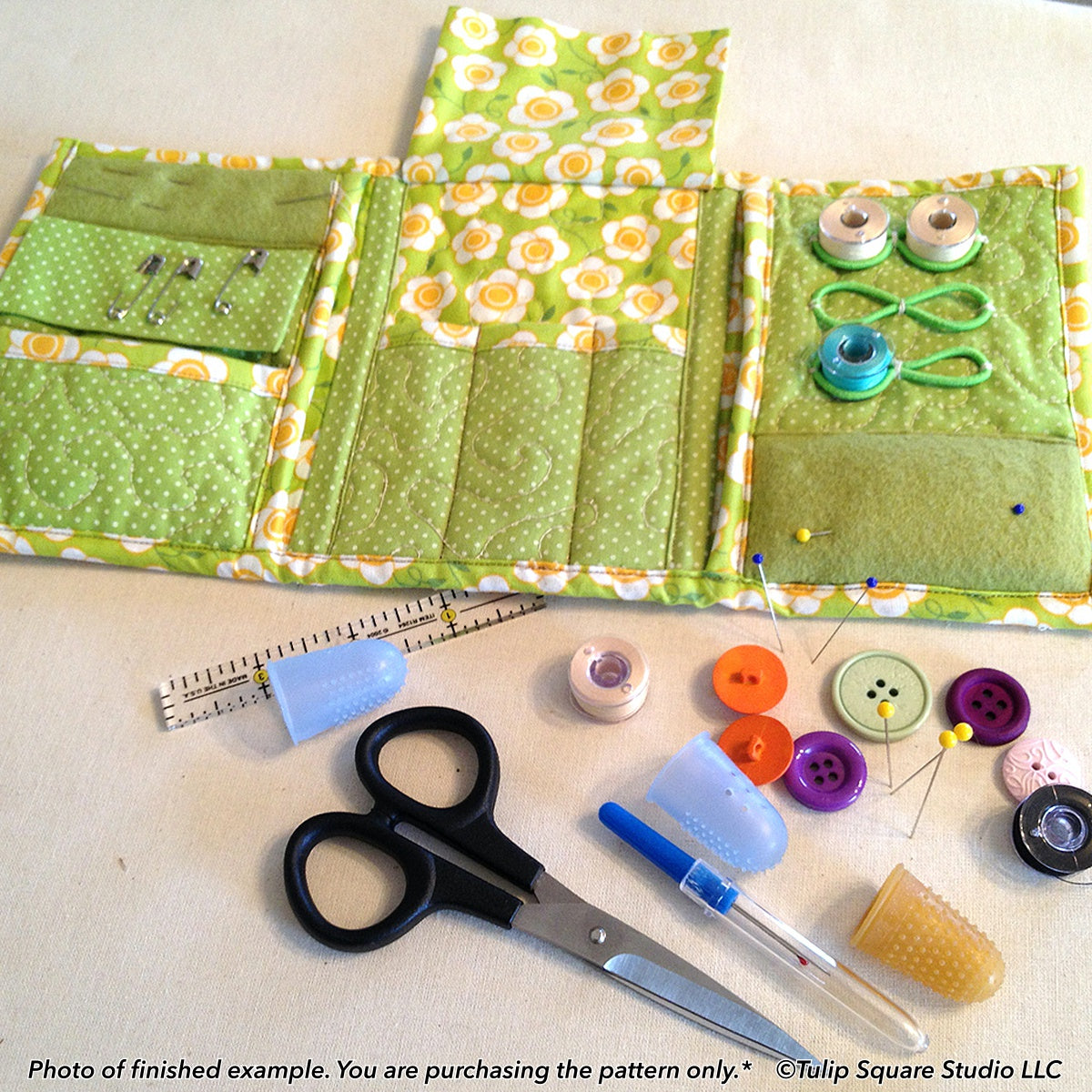 520 TRI FOLD SEWING CADDY DIGITAL PATTERN PDF
