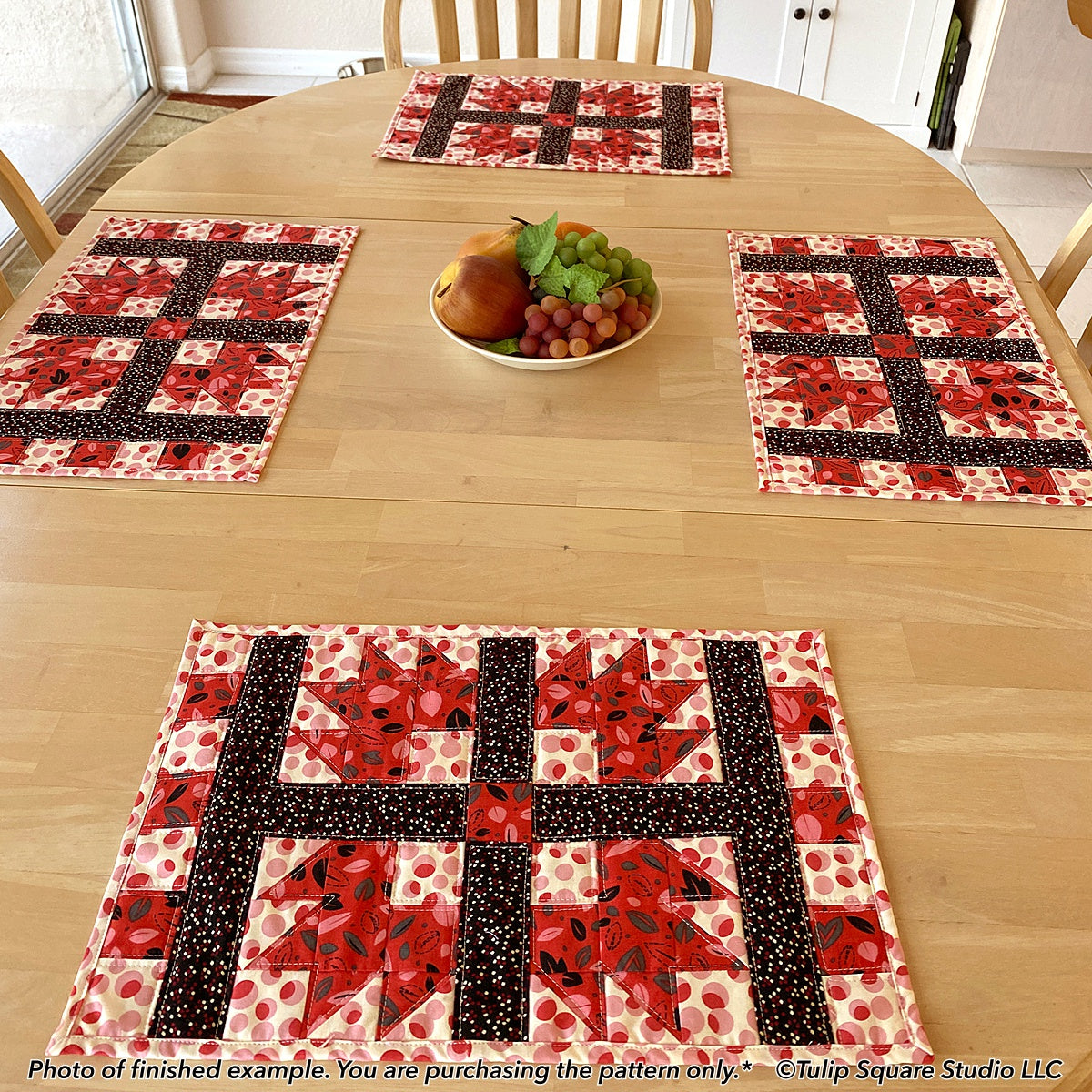 590 SNAZZY SQUARES PLACEMATS DIGITAL PATTERN PDF