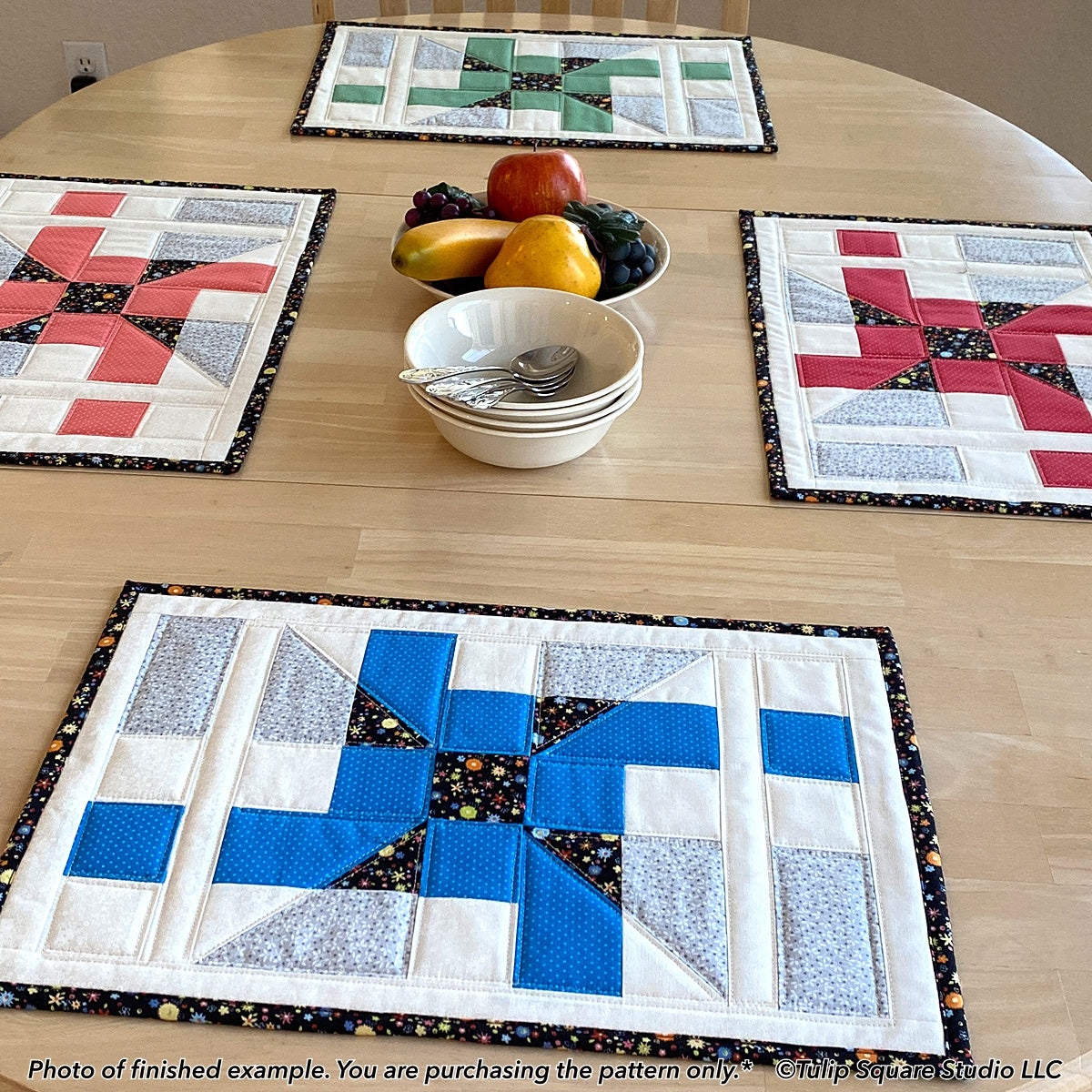 594 MODERN TABLE DIGITAL PATTERN PDF