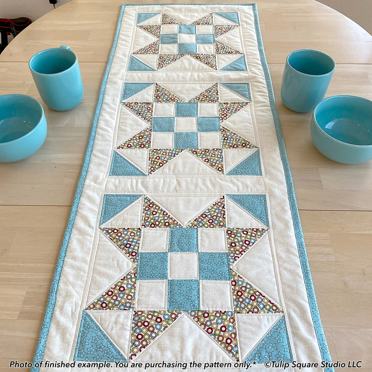 595 X MARKS THE SPOT TABLE RUNNER DIGITAL PATTERN PDF