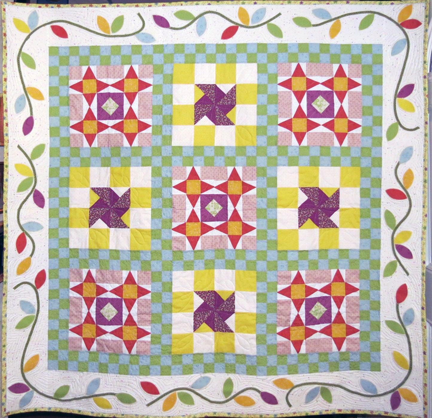 511 LEAFY BORDERS LAP QUILT DIGITAL PATTERN PDF