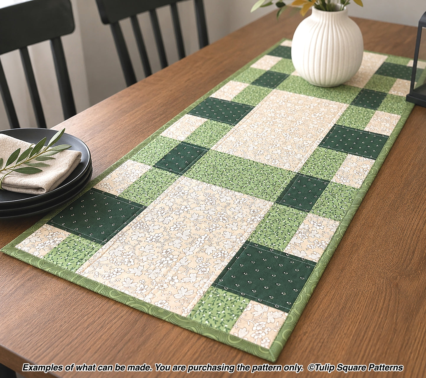 650 PATCHWORK PICNIC QUILTED TABLE RUNNER DIGITAL PATTERN PDF