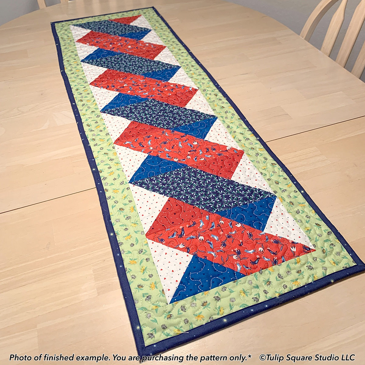 576 RIBBON TWIST GALA TABLE RUNNER DIGITAL PATTERN PDF