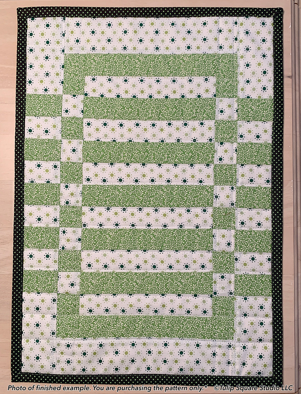 569 CITY SIDEWALKS PLACEMATS DIGITAL PATTERN PDF