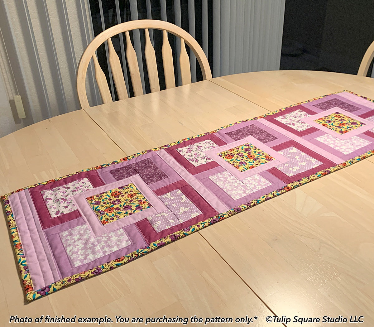 571 FLOATING FRAMES TABLE RUNNER DIGITAL PATTERN PDF