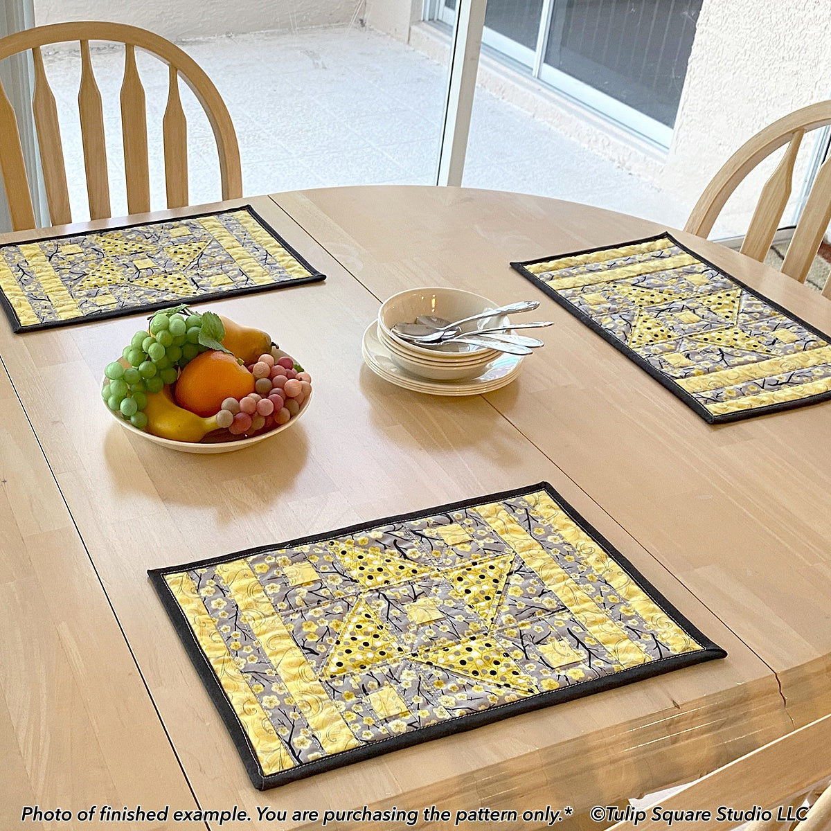 591 STAR FLOWER PLACEMATS DIGITAL PATTERN PDF
