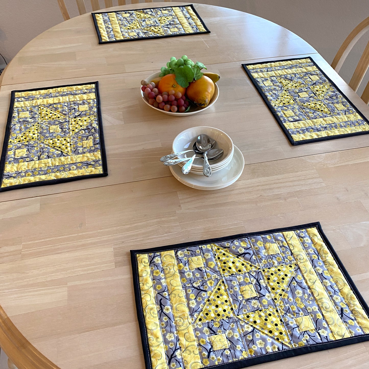 591 STAR FLOWER PLACEMATS DIGITAL PATTERN PDF