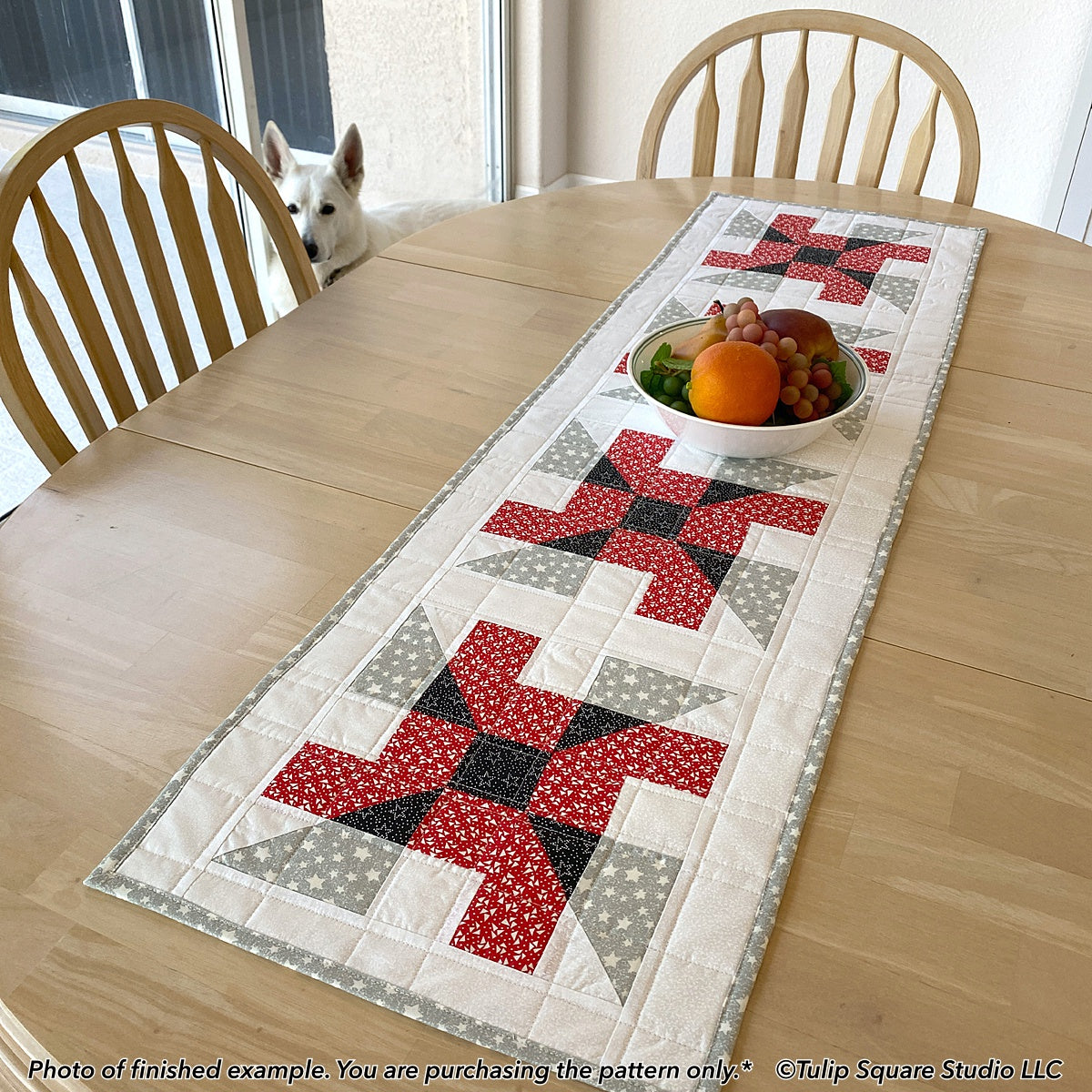 593 MODERN KITCHEN TABLE RUNNER DIGITAL PATTERN PDF