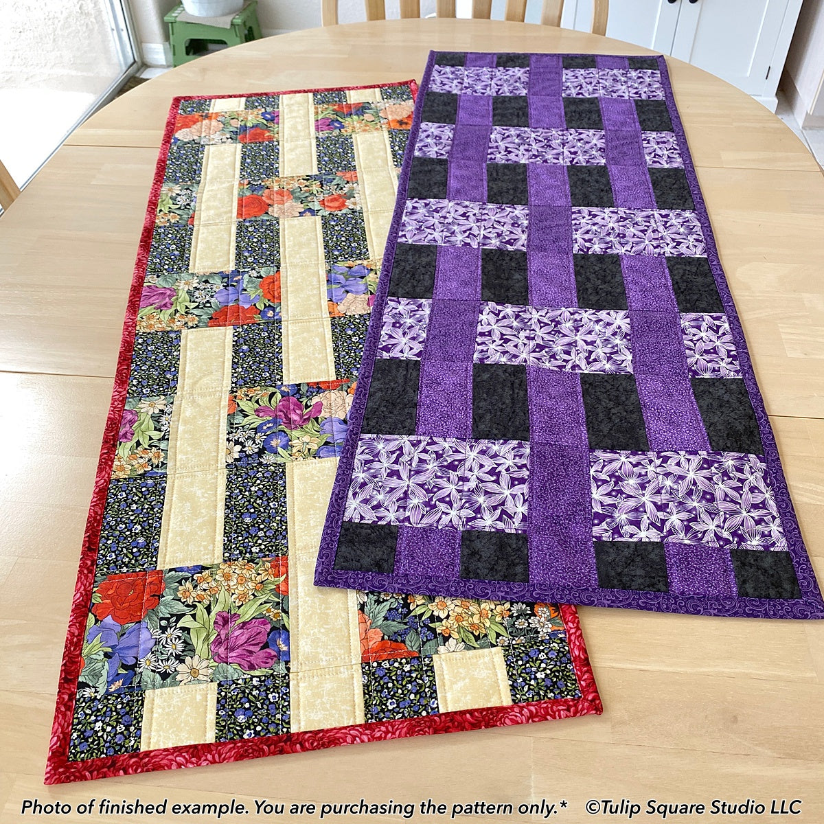 629 BERRY TRELLIS TABLE RUNNER DIGITAL PATTERN PDF